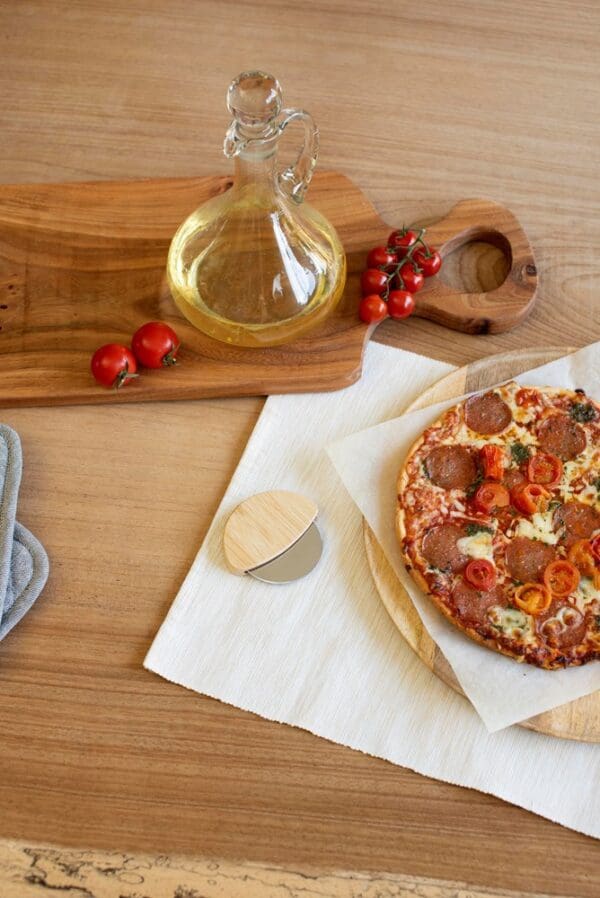 Pizzaschneider aus Bambus Ian