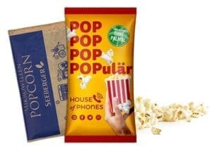 Mikrowellen-Popcorn im Werbetütchen
