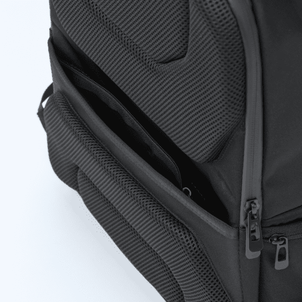 BUSINESS-RUCKSACK BIZZ PRO MIT VIER FÄCHERN