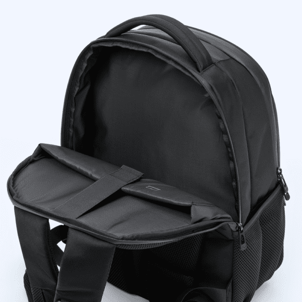BUSINESS-RUCKSACK DYNAMIC MIT DREI FÄCHERN